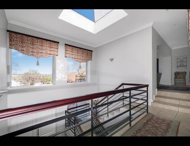 5 BEDROOM HOUSE FOR SALE IN DAINFERN GOLF ESTATE